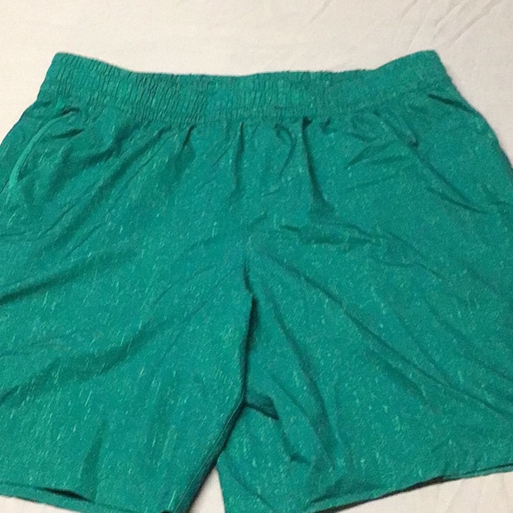 Russell Athletic Green Athletic Shorts Lightweight Elastic Waist